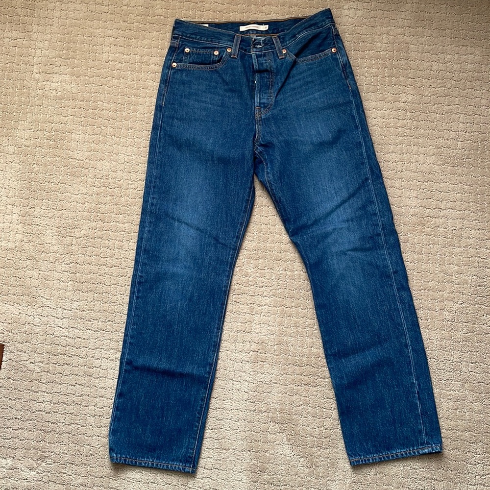 Levi’s Wedgie Straight